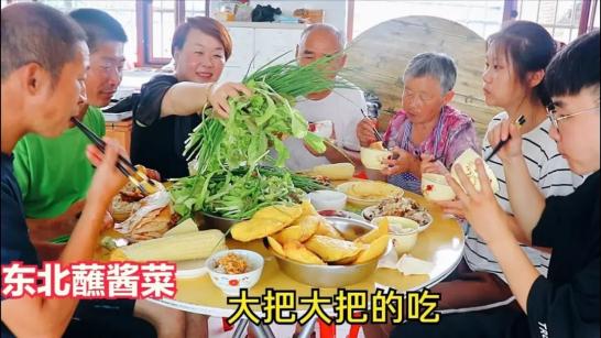 轻食餐真的能减肥吗_轻食餐价格高难吃食品安全问题_为什么网红菜很像黑暗料理一样,
